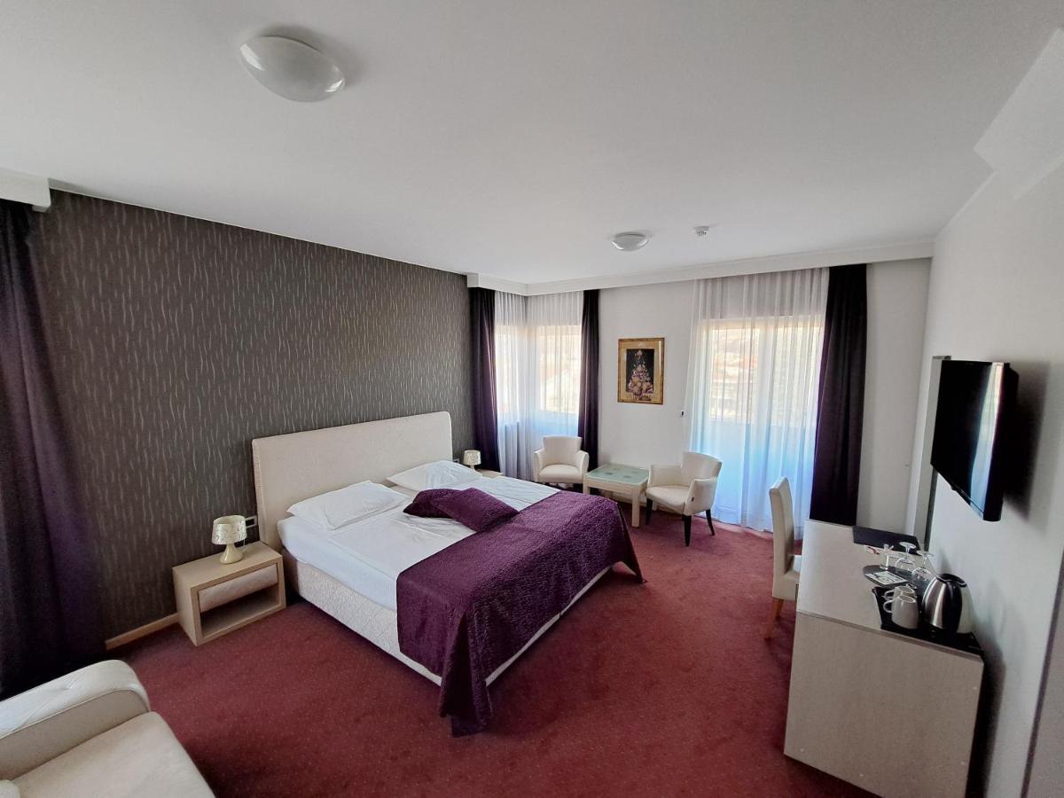 Hotel Brotnjo Čitluk Eksteriør billede