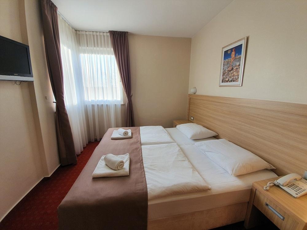 Hotel Brotnjo Čitluk Eksteriør billede