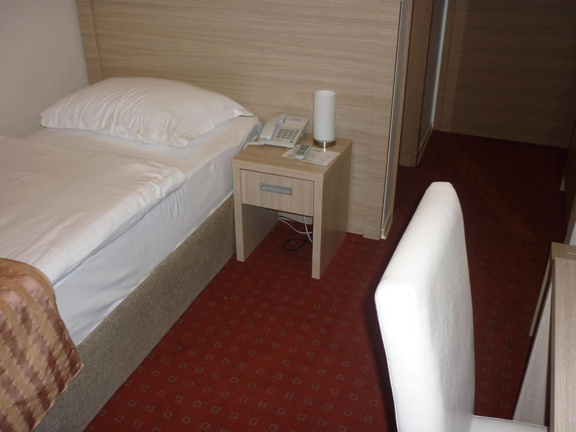 Hotel Brotnjo Čitluk Eksteriør billede