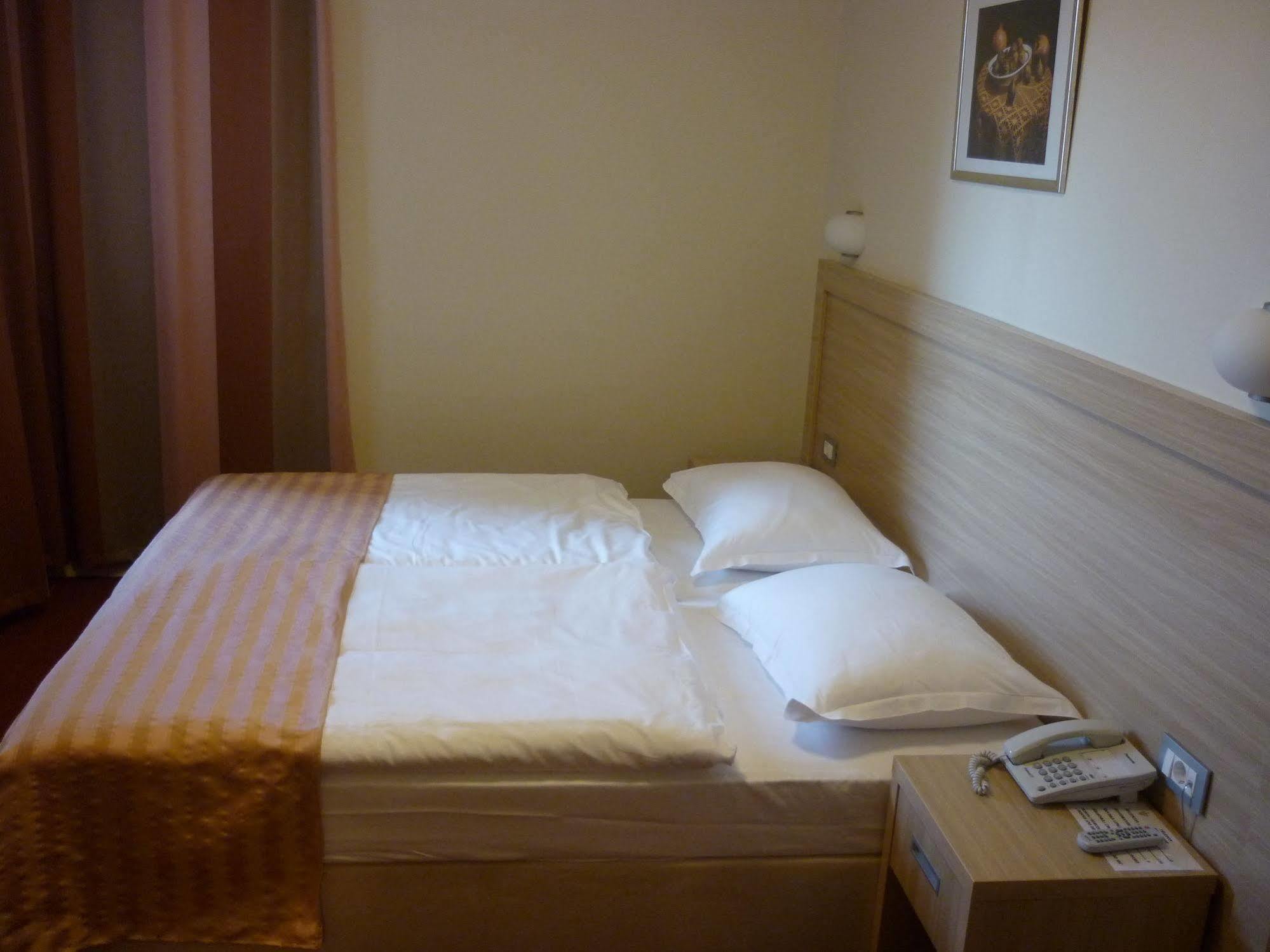 Hotel Brotnjo Čitluk Eksteriør billede